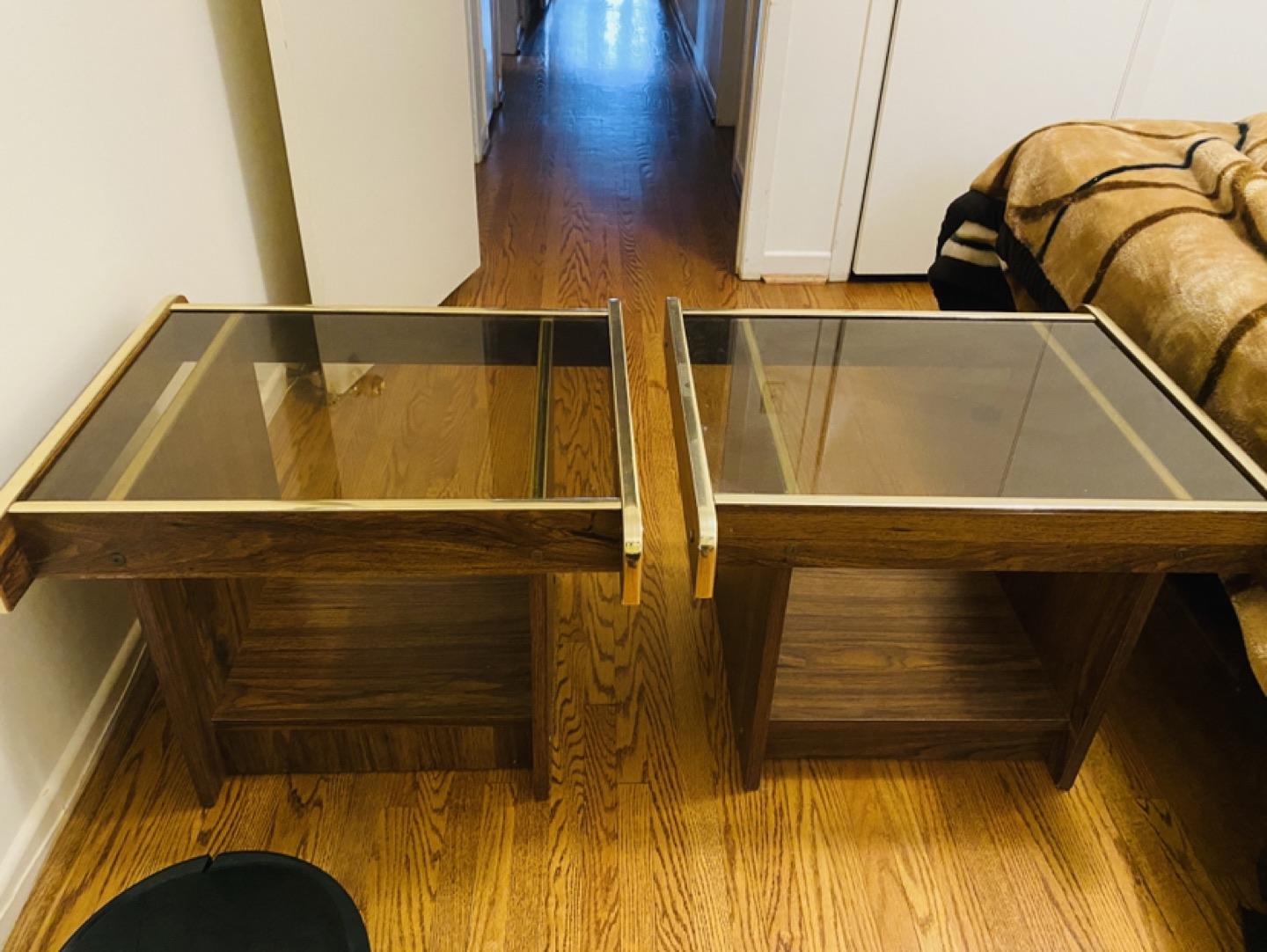 Bed side tables