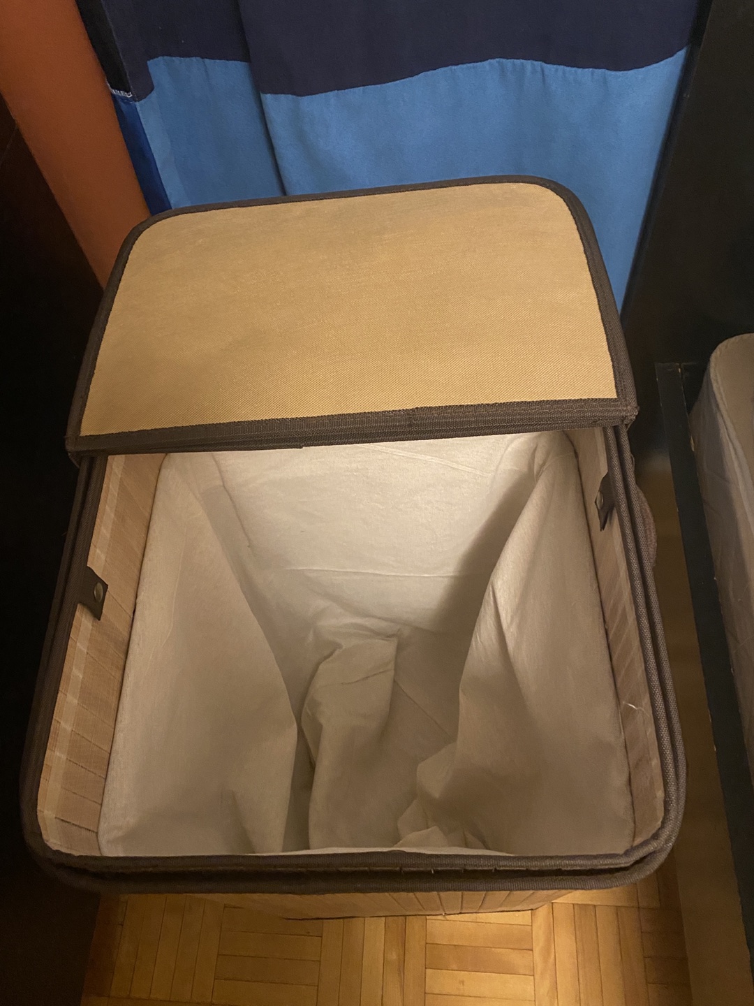 Bamboo Laundry Hamper - photo 2