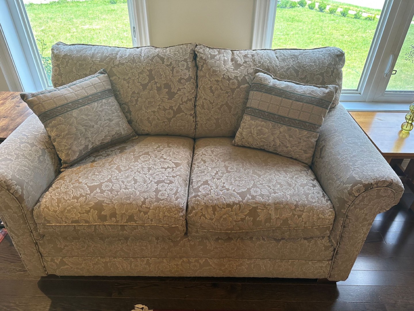 Sofa & Love seat - photo 4
