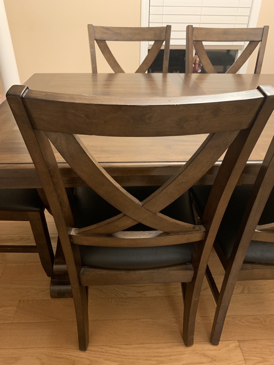 Extendable dining table with 6 chairs - photo 3
