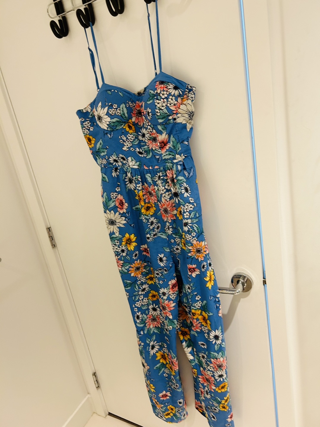 Floral summer jumpsuit (M-L)