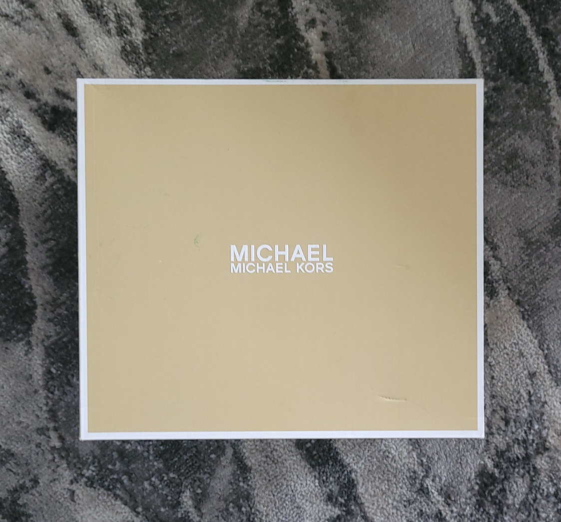 Michael Kors thumbnail