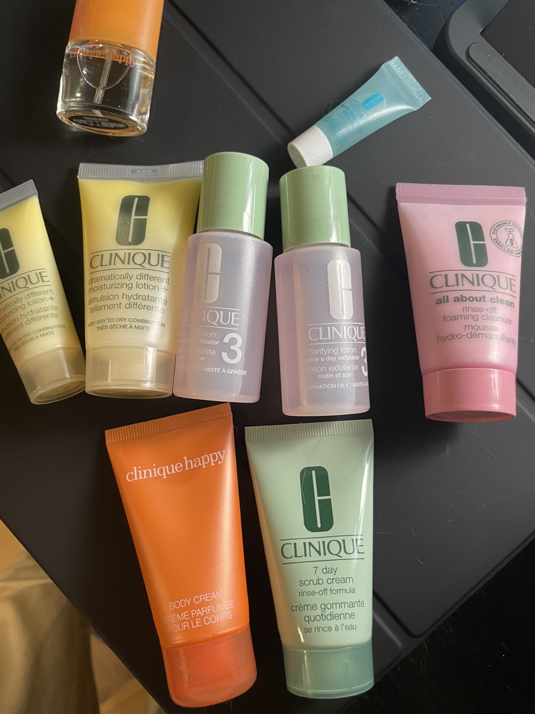Clinique Deluxe Samples thumbnail