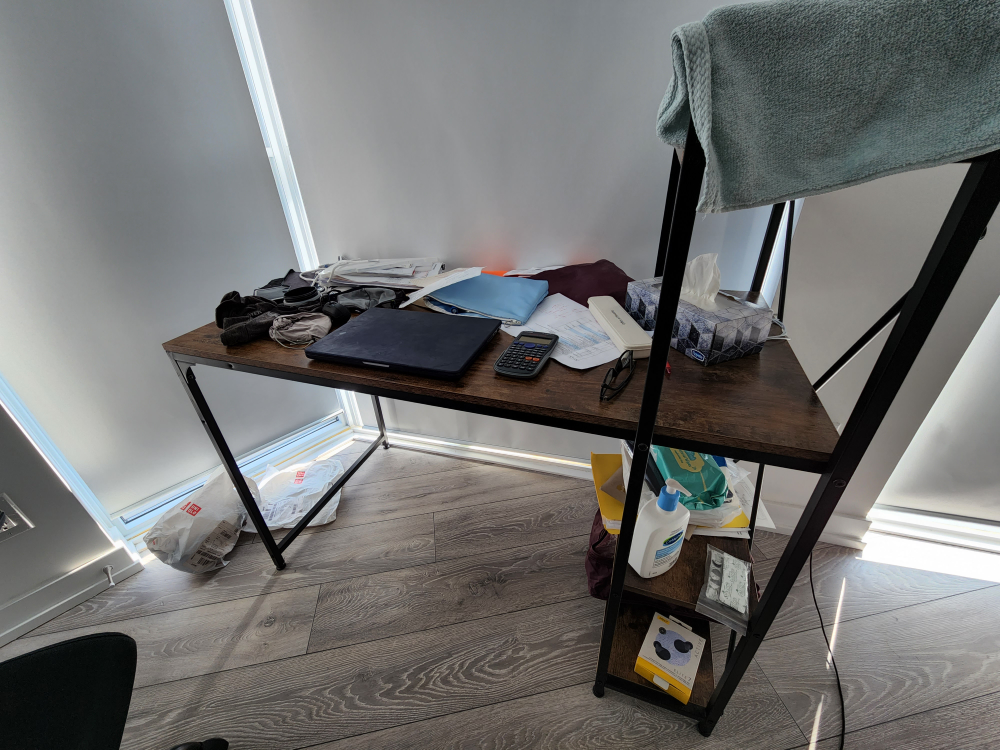 Study Desk - photo 2