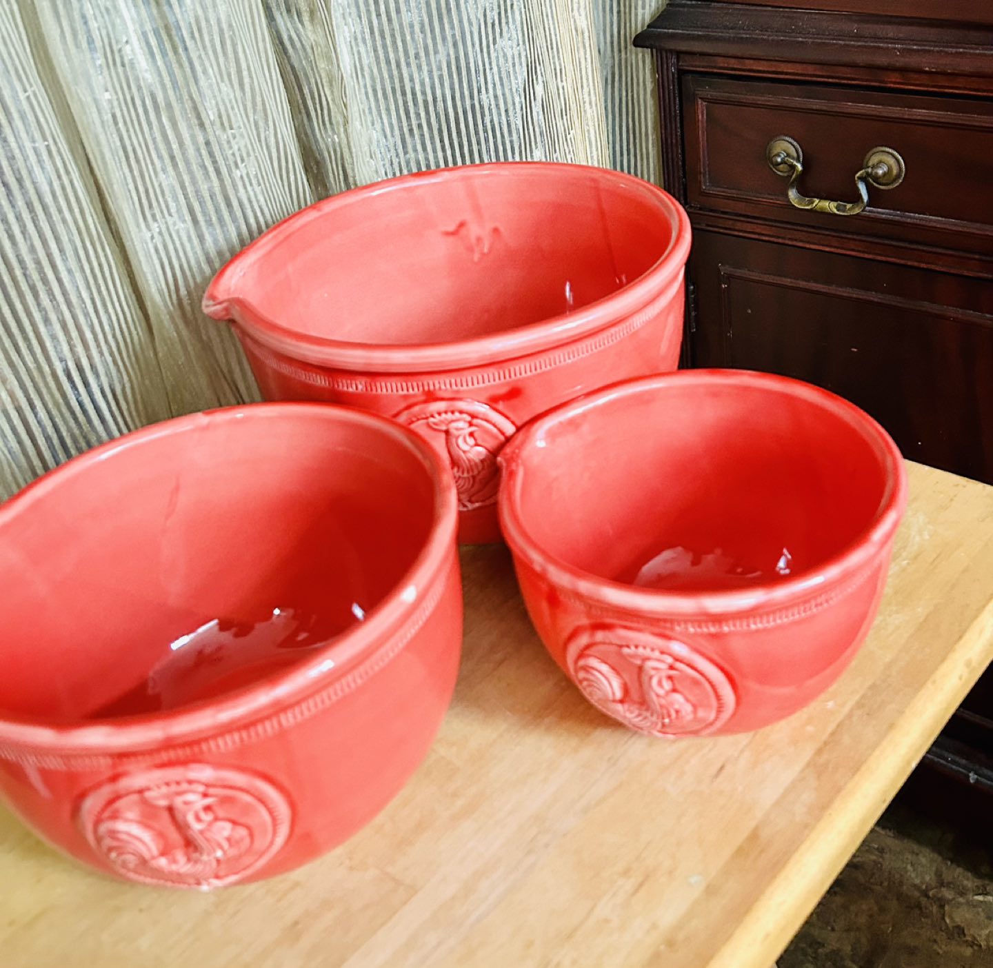 Mixing  bowls thumbnail