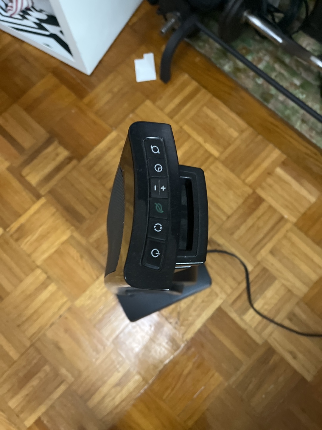 Rotating heater with remote - photo 2