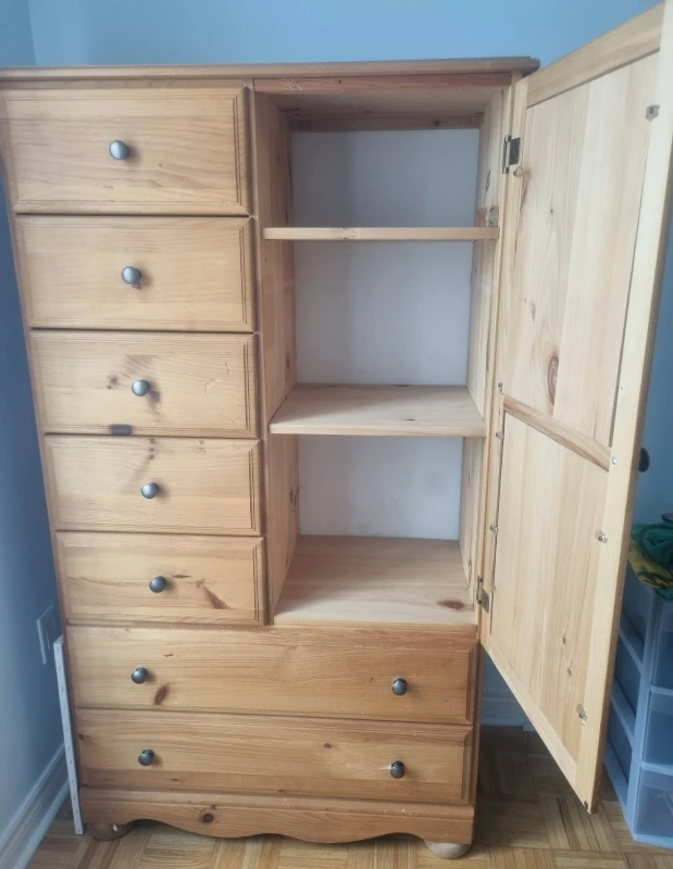 Wood dresser. 5 smalls drawers,  2 big ones, 3 other sections image indicator(4)