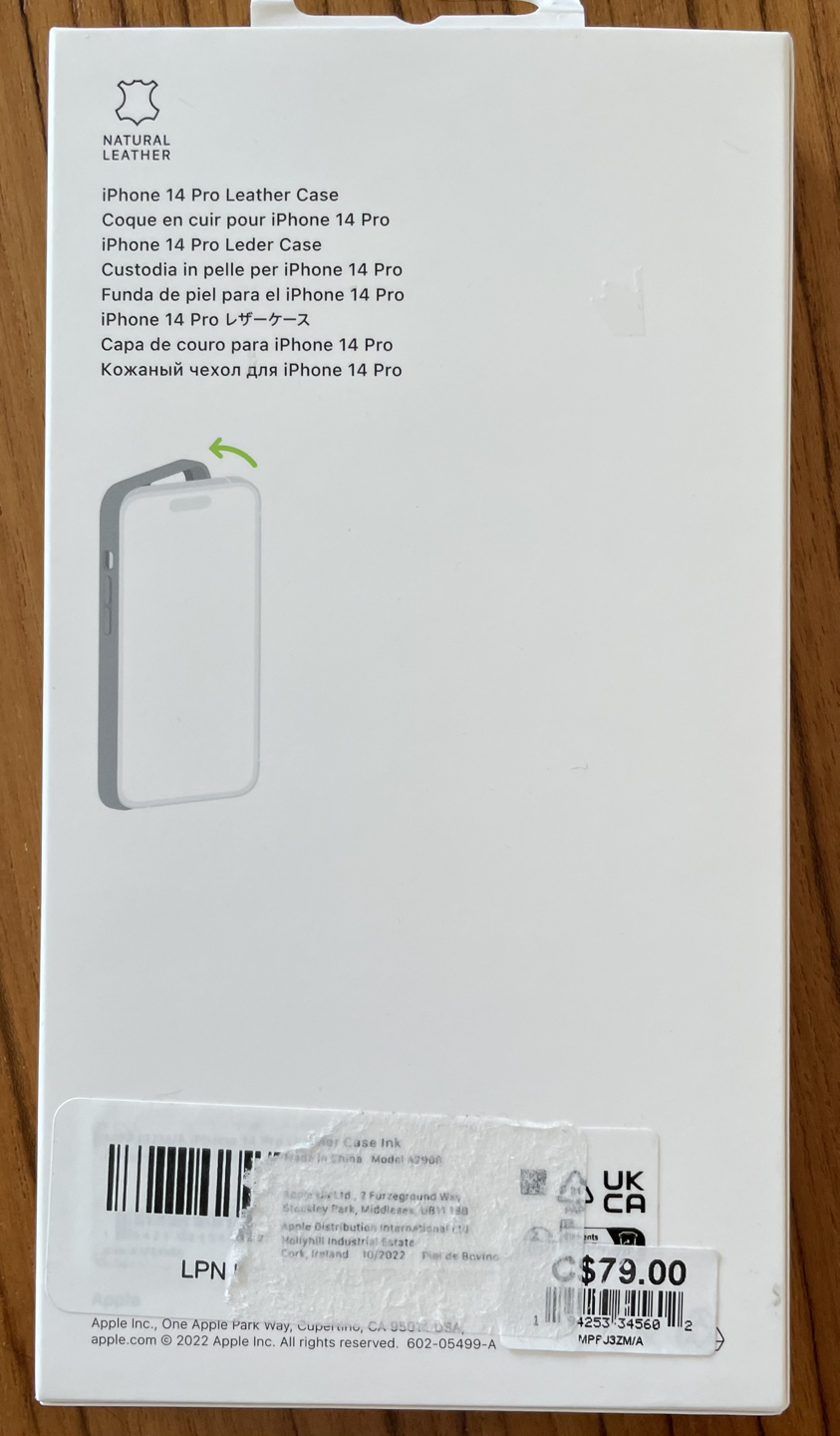 BNIB Iphone 14 Pro Leather MagSafe Case - photo 3