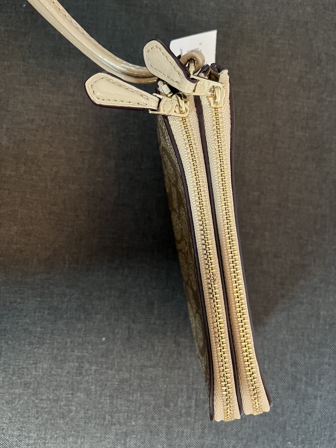 Coach wristlet - NWT image indicator(3)