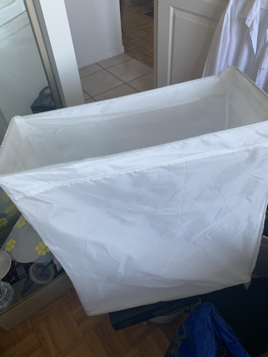 Laundry basket