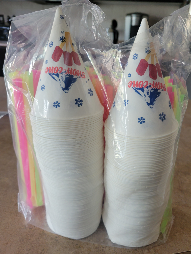 snow cone cups and straws