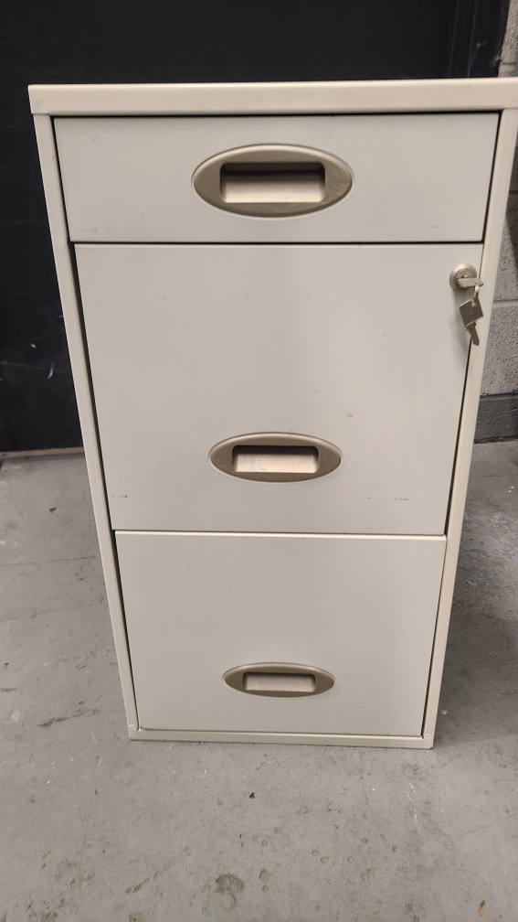 storage cabinet thumbnail