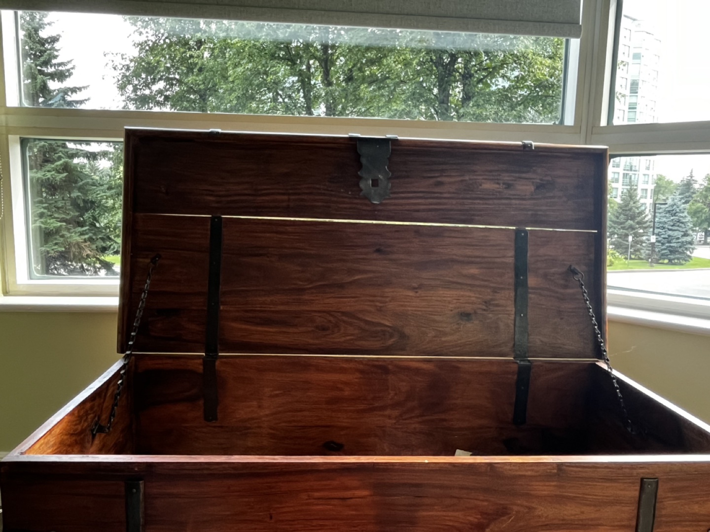 Wooden chest with metal hardware - photo 4