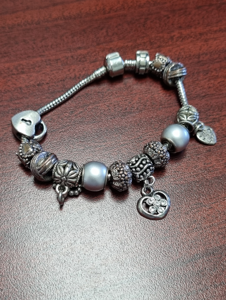 pandora bracelet  thumbnail