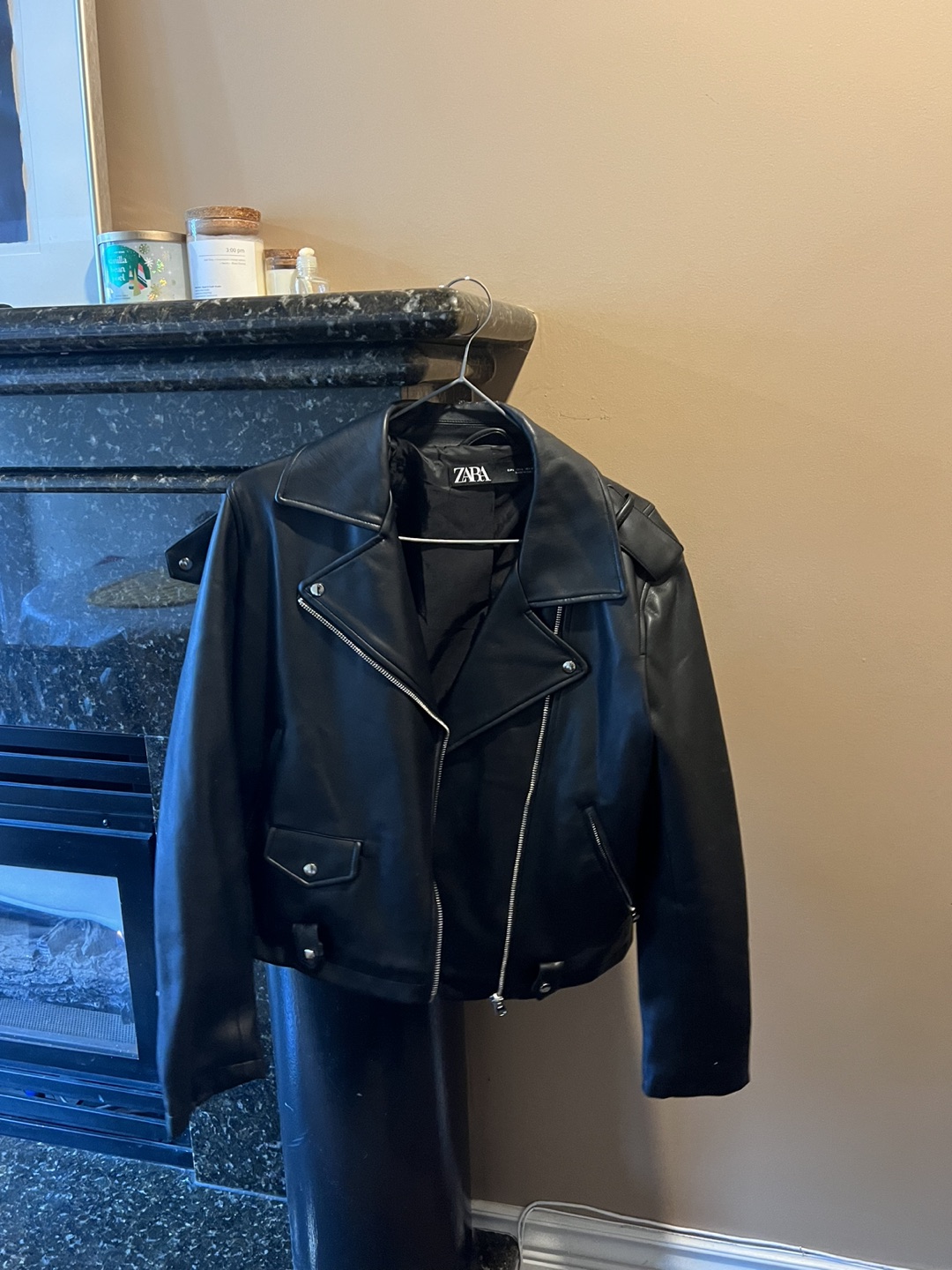 Zara Leather Jacket thumbnail