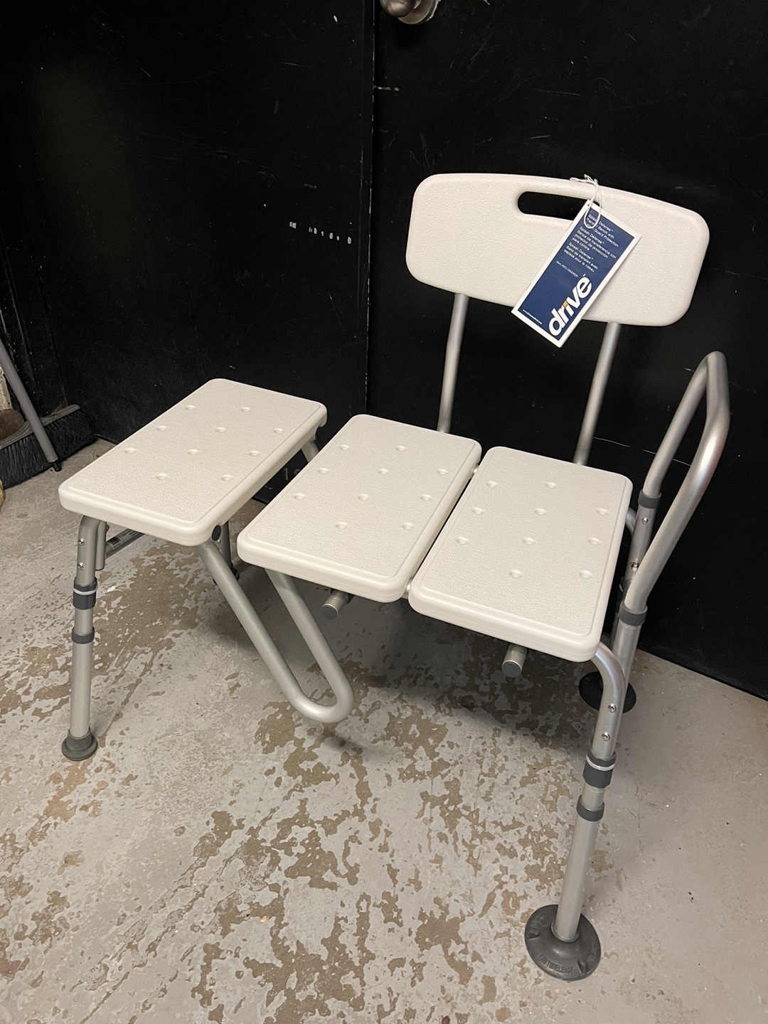 Drive Transfer Bench with Curtain Guard Protection image indicator(2)