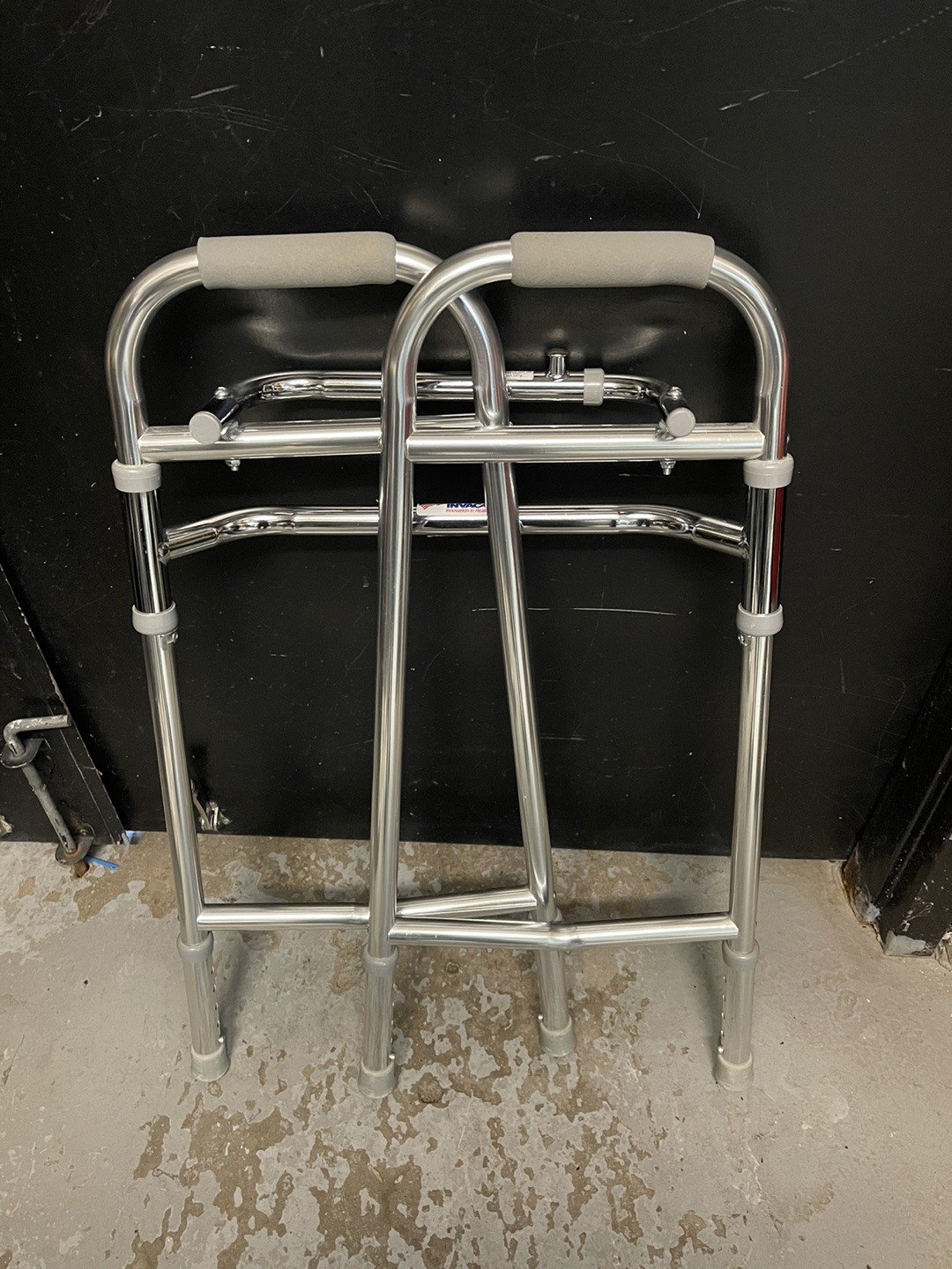 Folding walker image indicator(4)