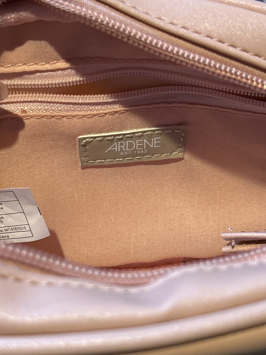 Small Waist Bag 👛 image indicator(2)