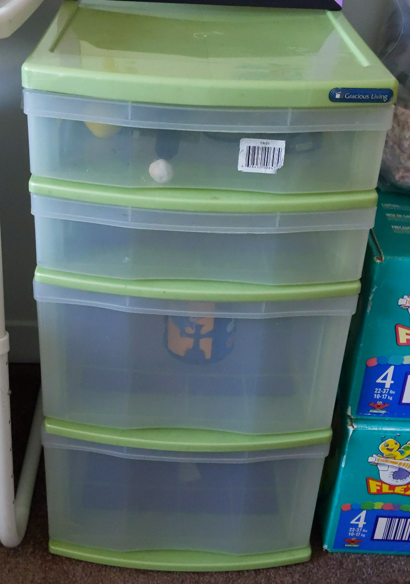 Drawers unit