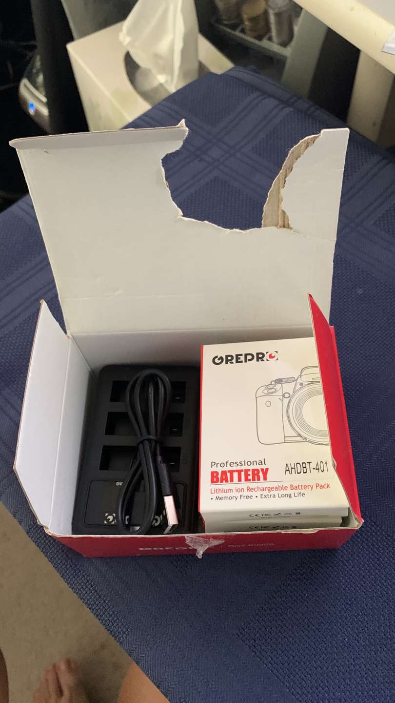 Gopro batteries hero 4 and charger - photo 2