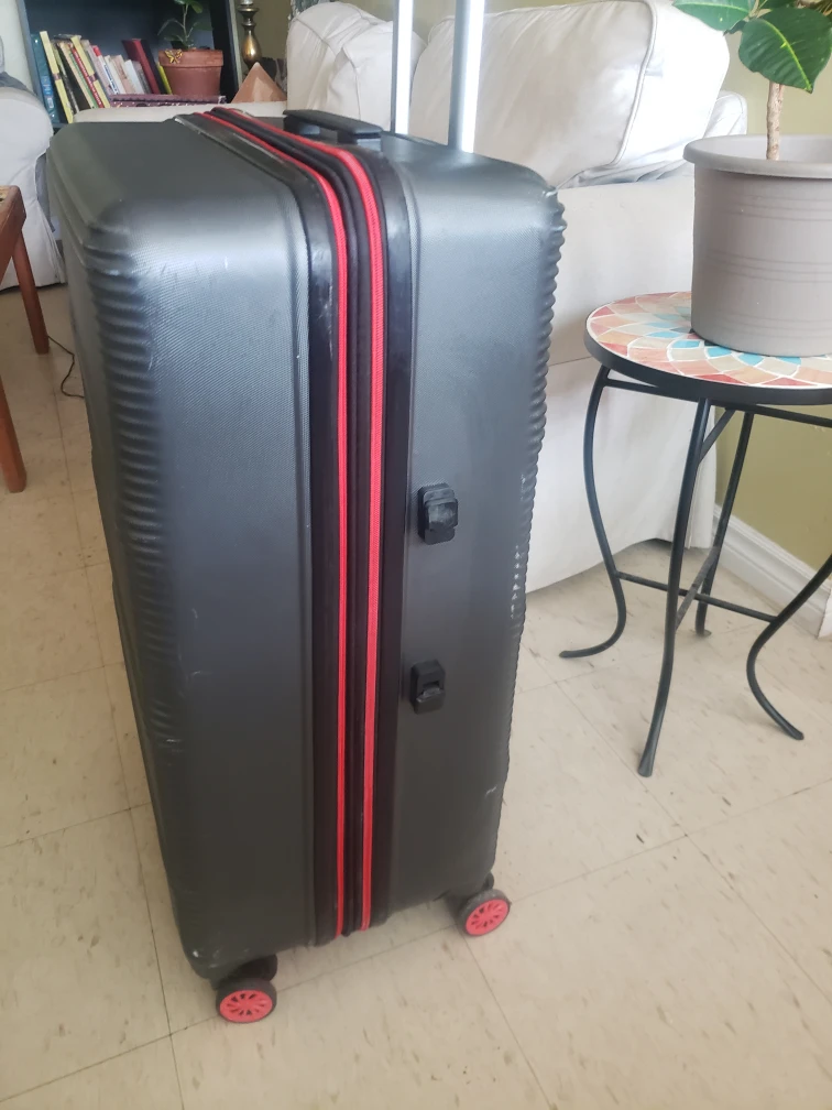 Air Canada luggage 29inches - photo 3