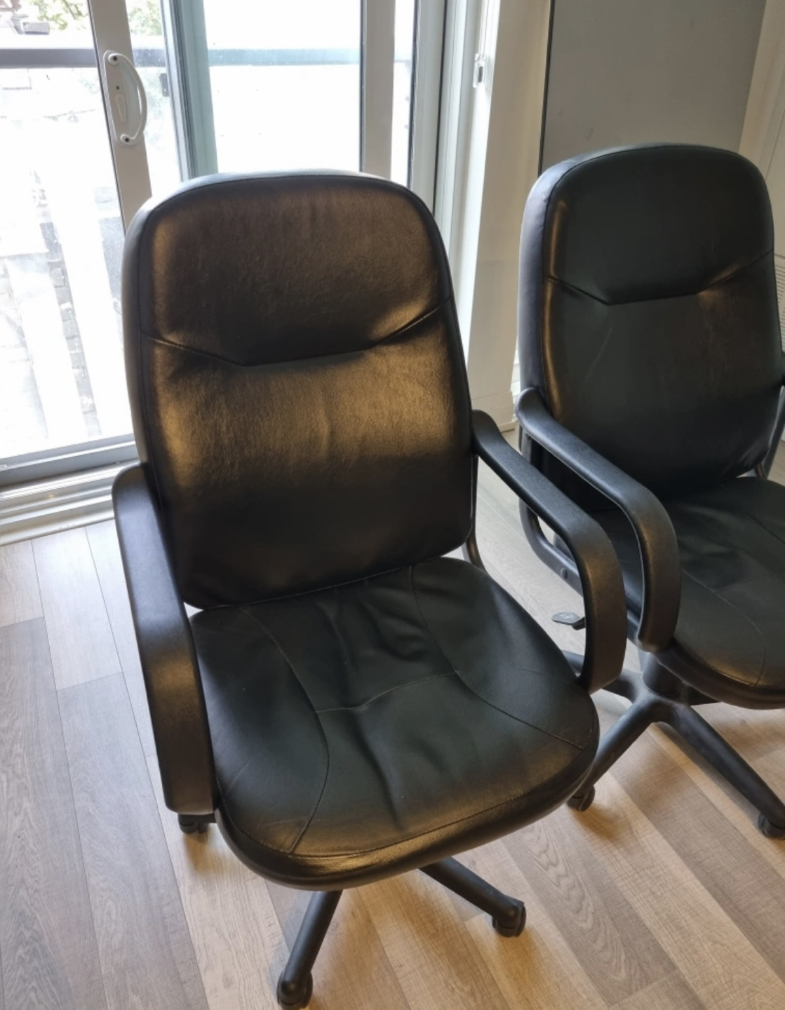 Office Chair - photo 2