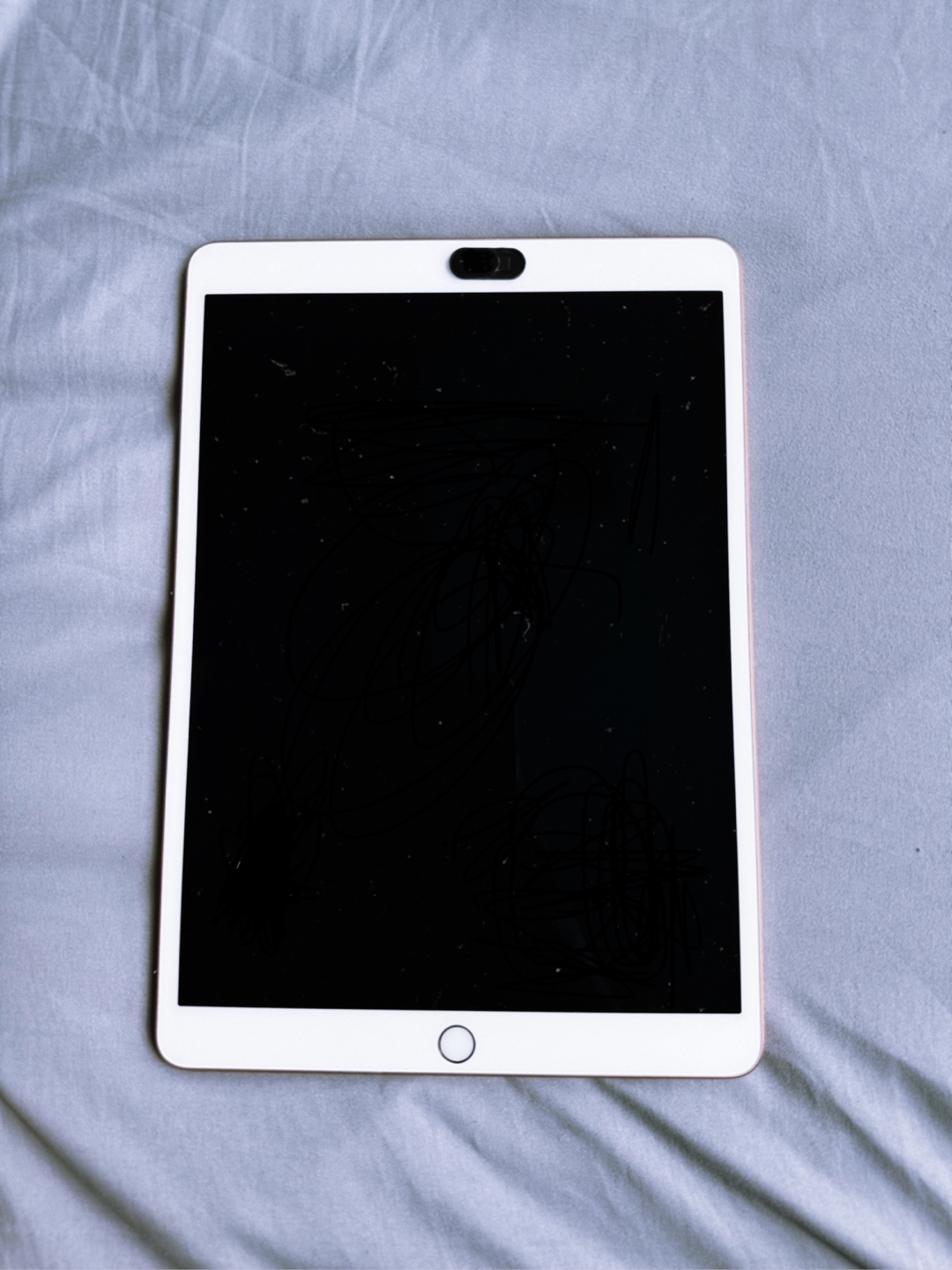 Apple iPad Air 3rd Generation (64gb)+Logitech Wireless Keyboard