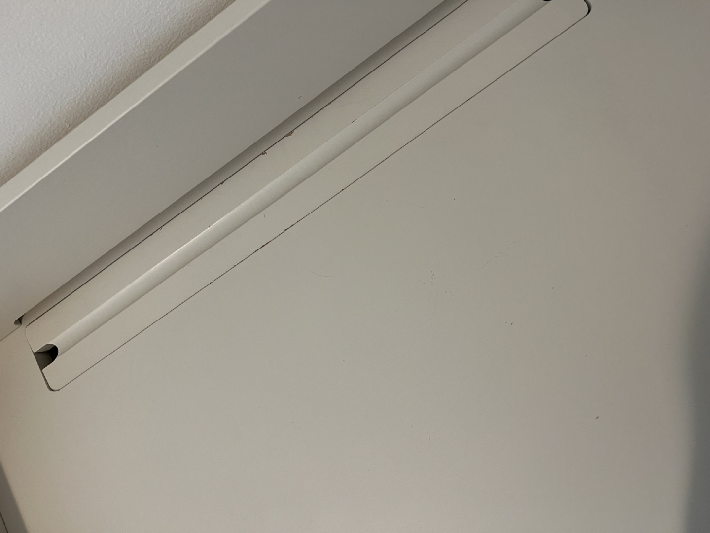 Ikea LOMMARP Desk - photo 4