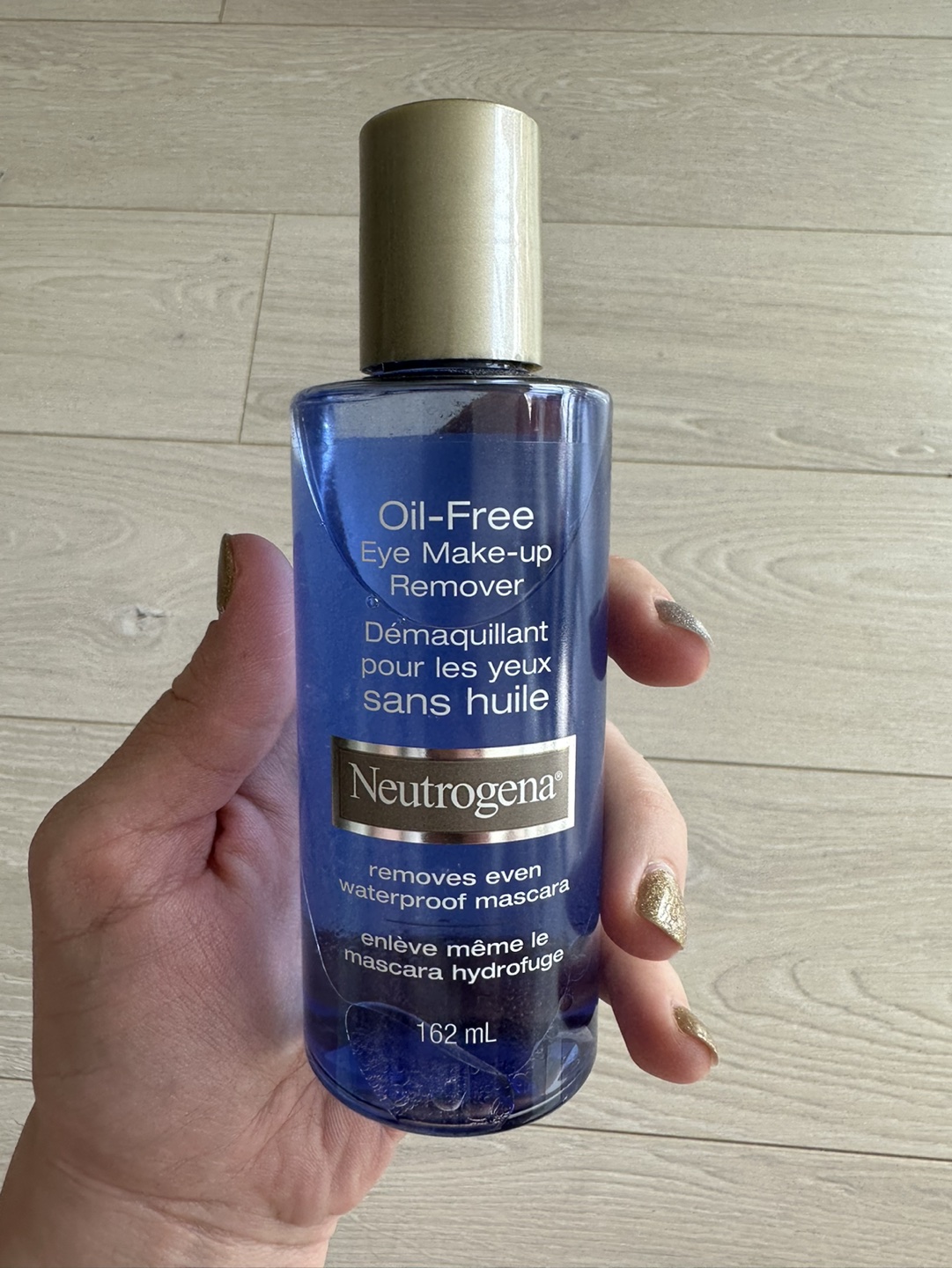 Neutrogena Makeup Remover thumbnail