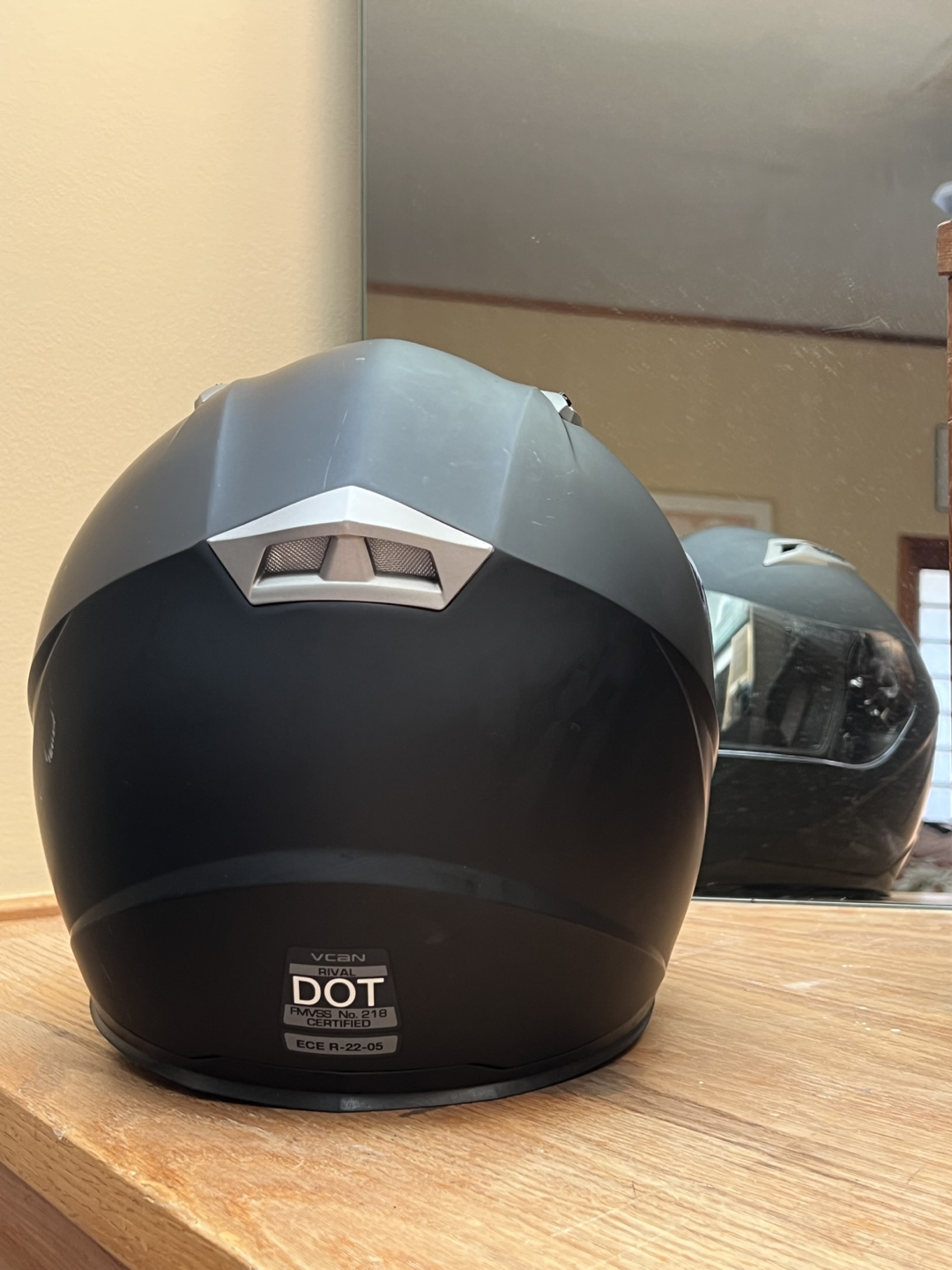 DOT/ECE Certified Motorcycle Helmet - Adult size M - photo 3
