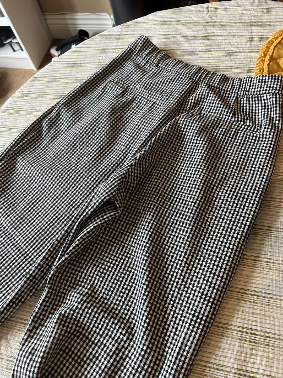 Zara Checkered Pants image indicator(2)