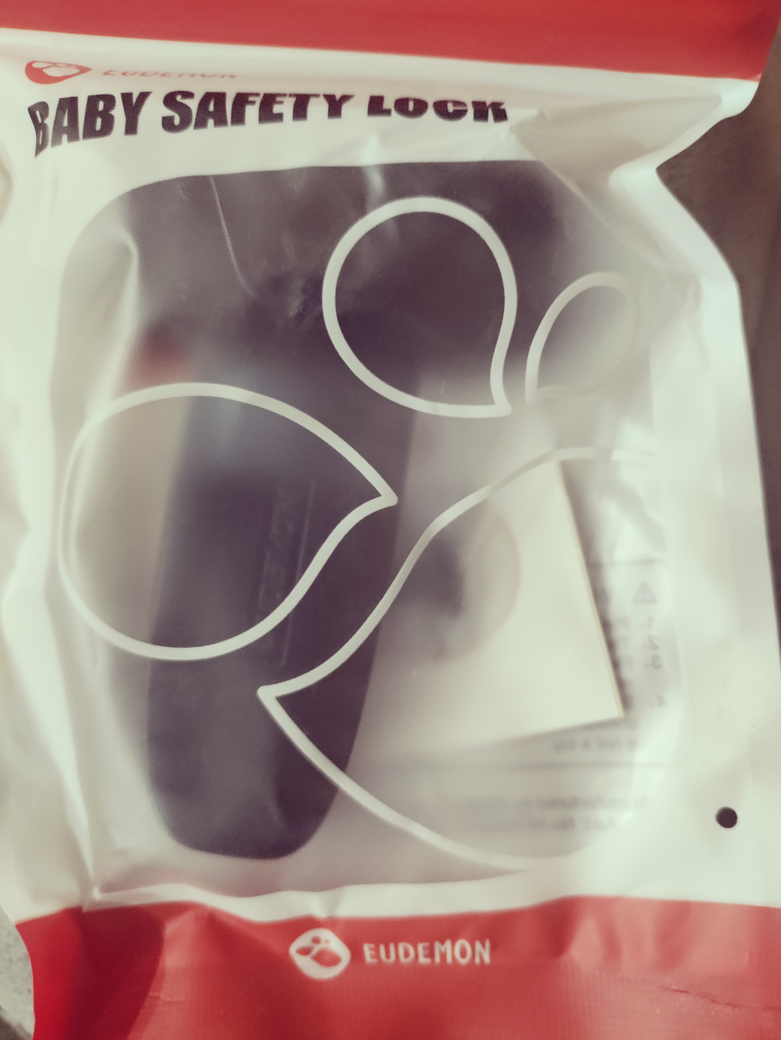 baby safety lock for fridge/freezer - photo 2