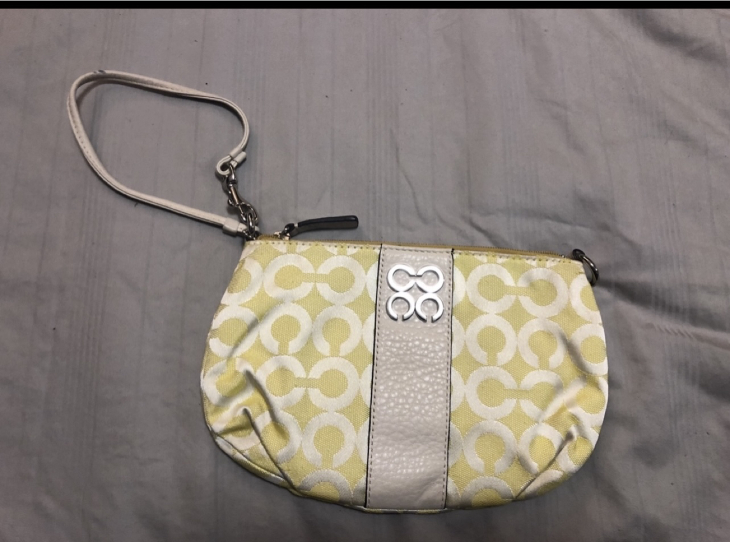 Coach wristlet bag NEW OBO