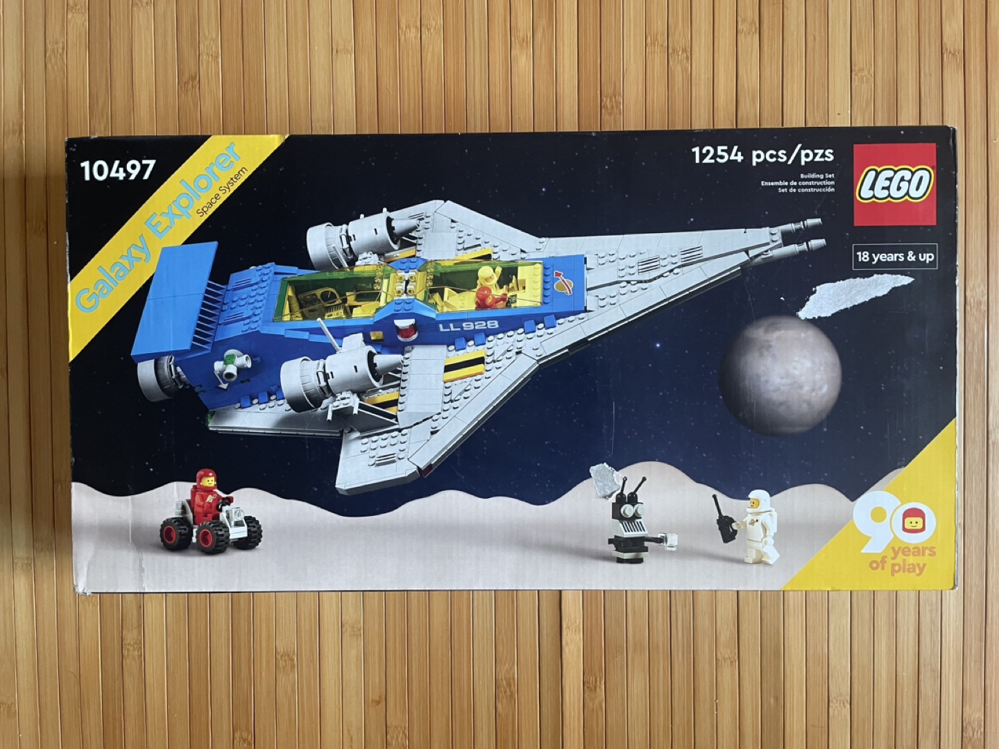 Lego Galaxy Explorer 10497. Brand new thumbnail