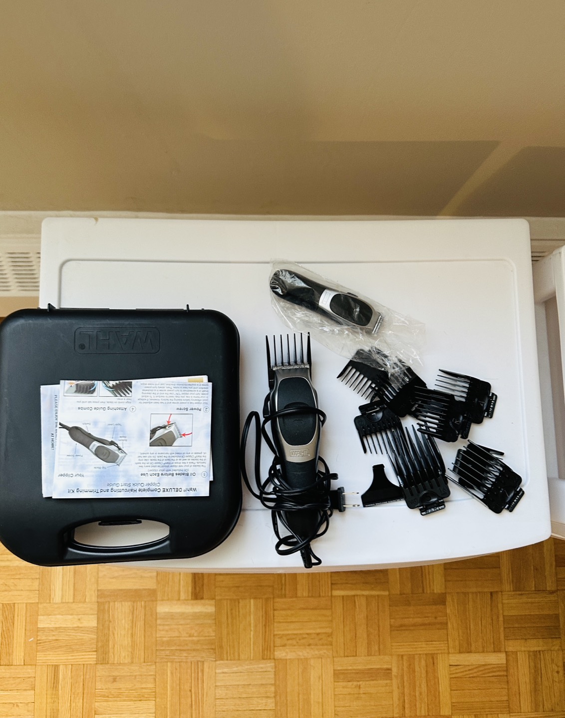 Haircutting kit - WAHL DELUXE