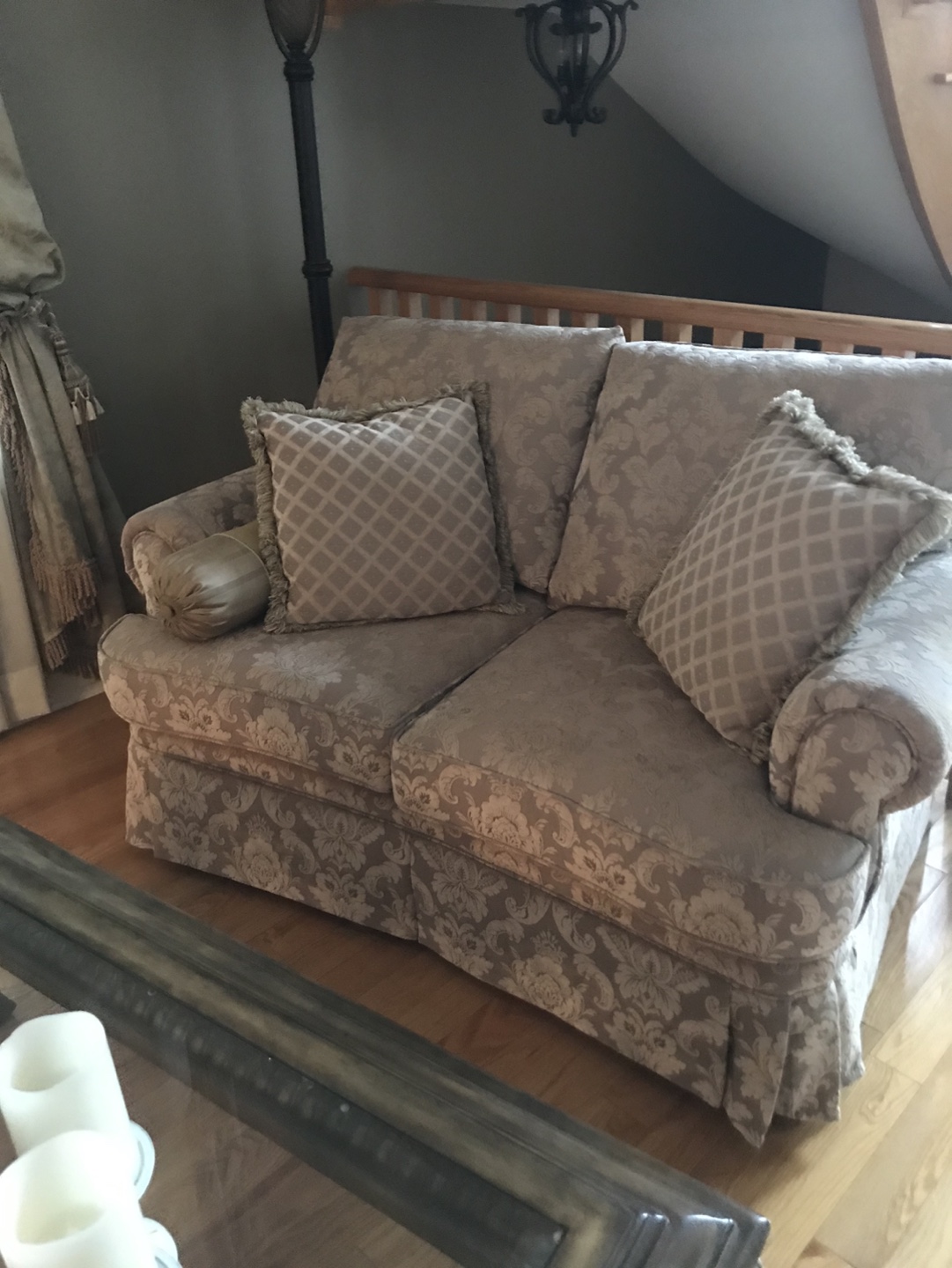 Sofa and love seat- custom made image indicator(2)