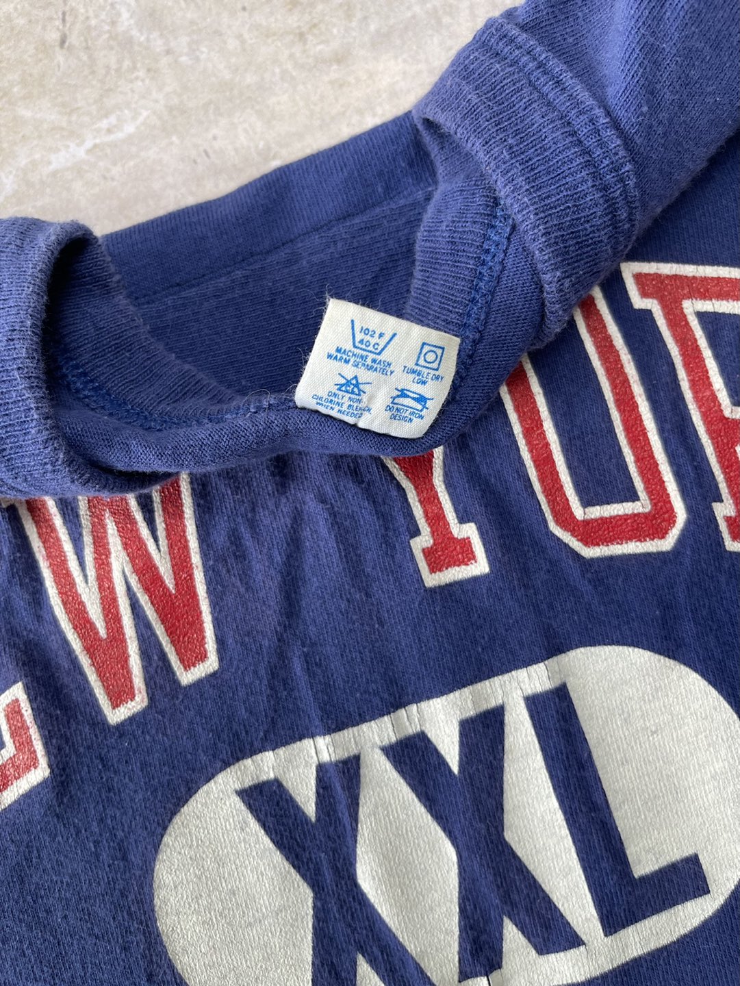 Vintage 80s Champion New York Giants Jersey T-shirt NFL image indicator(7)