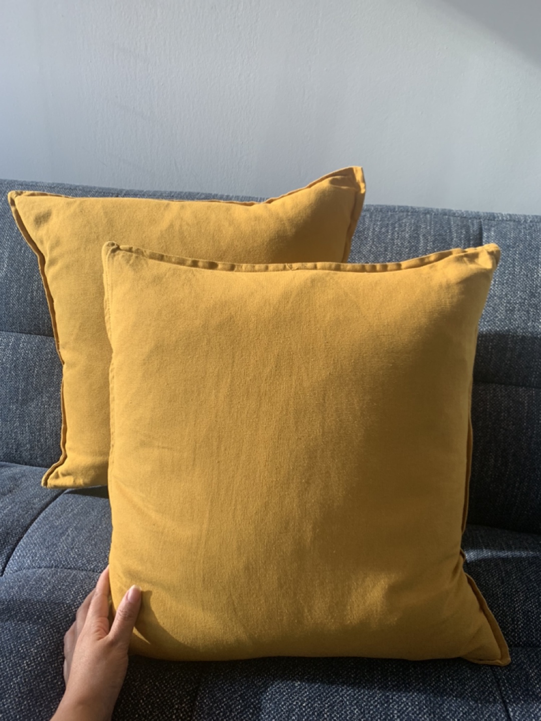 2 mustard cushions - photo 2