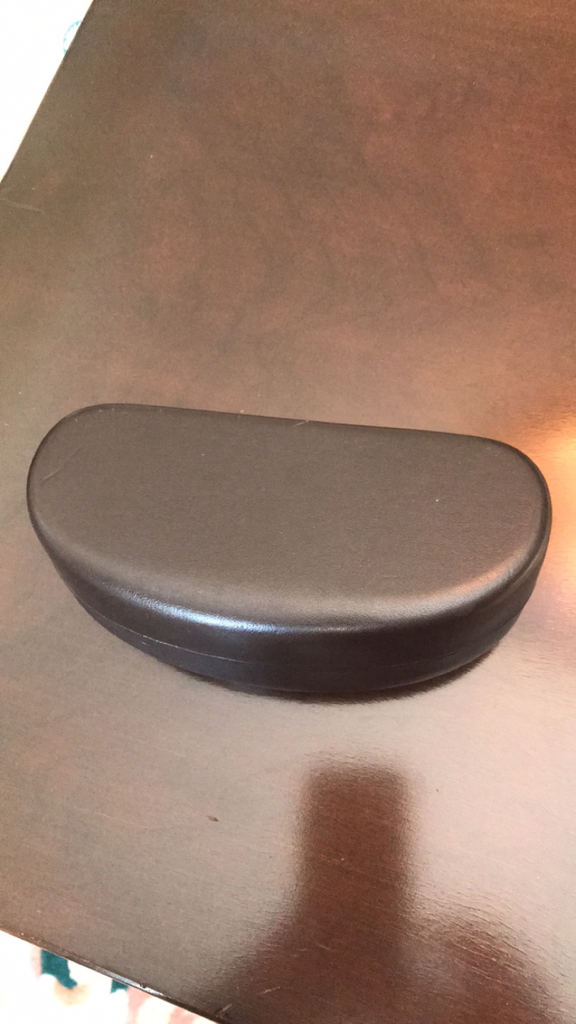 Michael Kors Eyeglass/Sunglass Case image indicator(2)