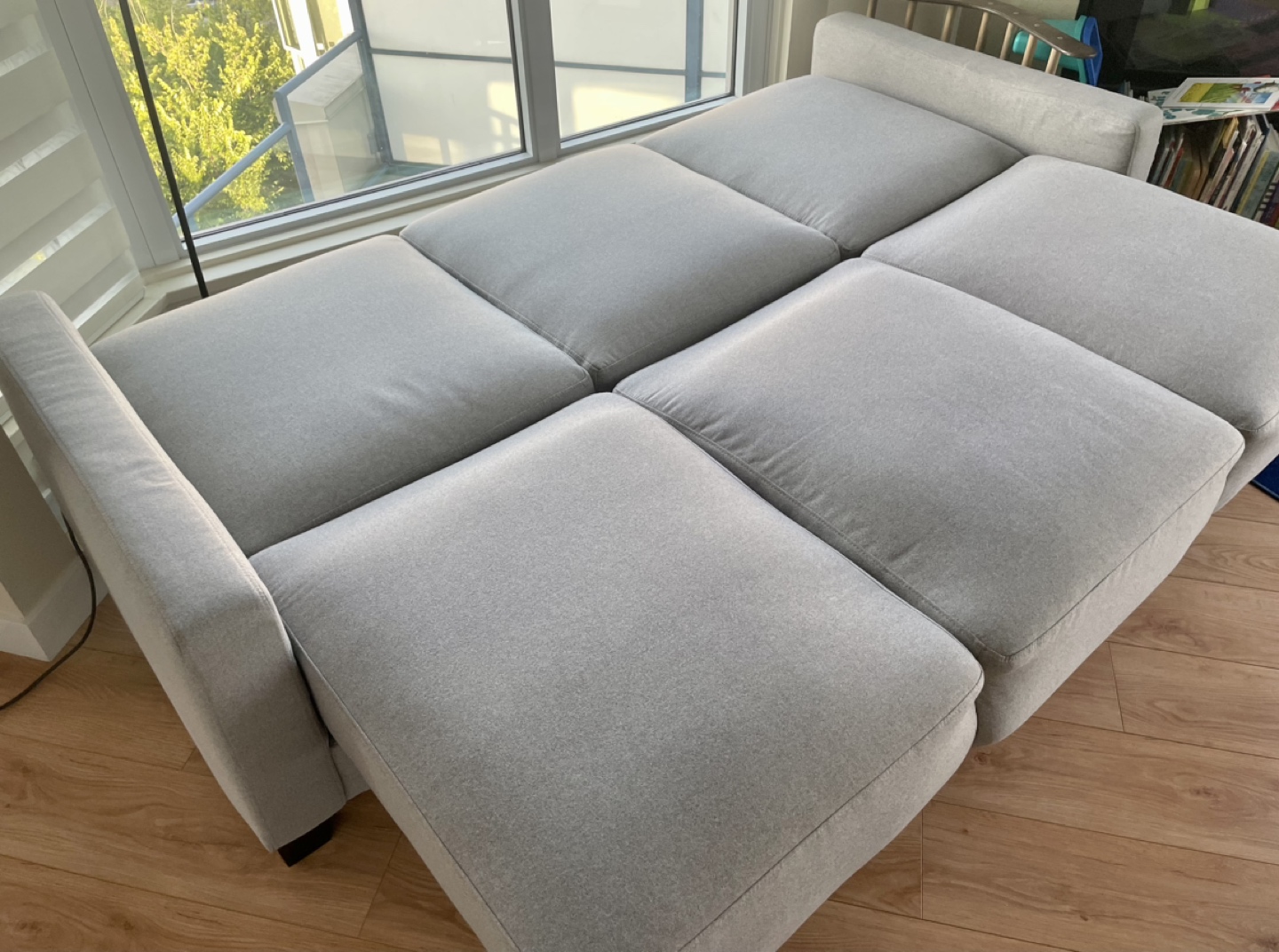 Bartletta drop back convertible Queen sofa bed by Sealy - photo 5