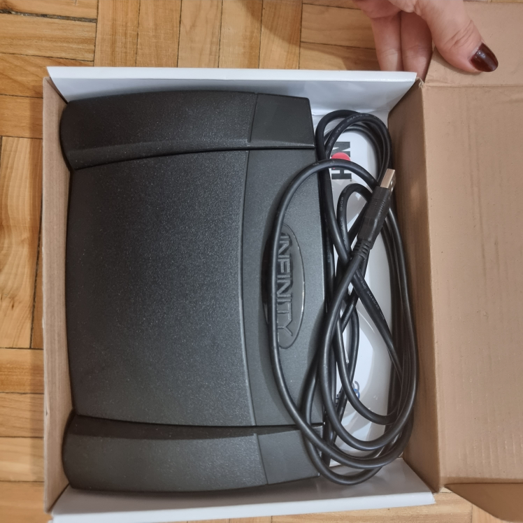 LIKE NEW infinity foot control - photo 2