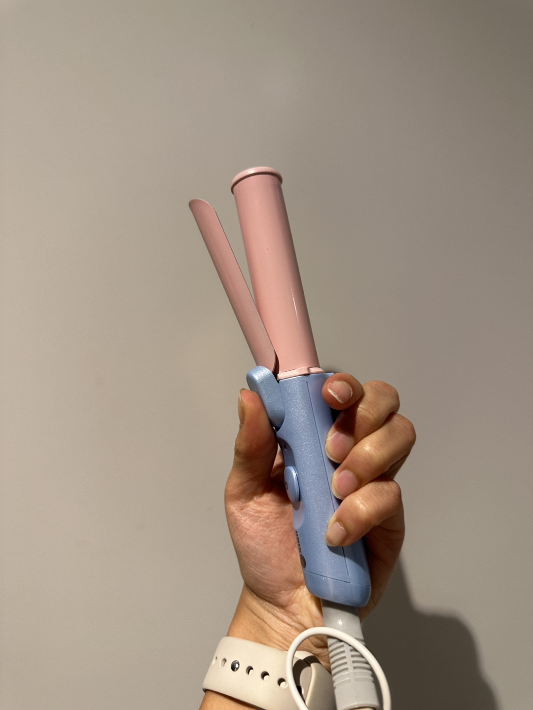 Mini Hair Curler - photo 2