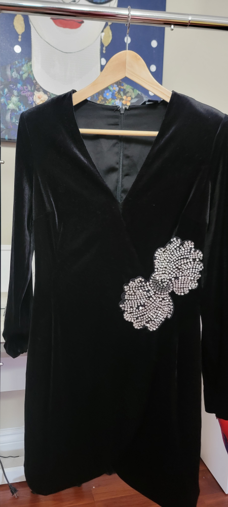 black dress