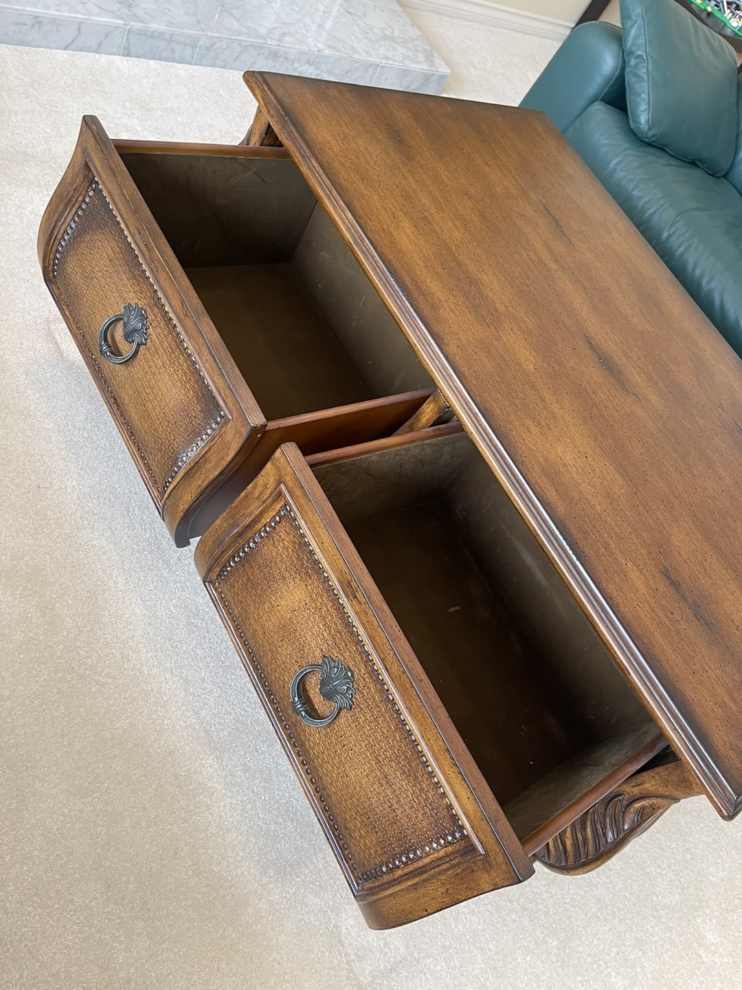 Decent wooden coffee table with drawers - photo 2