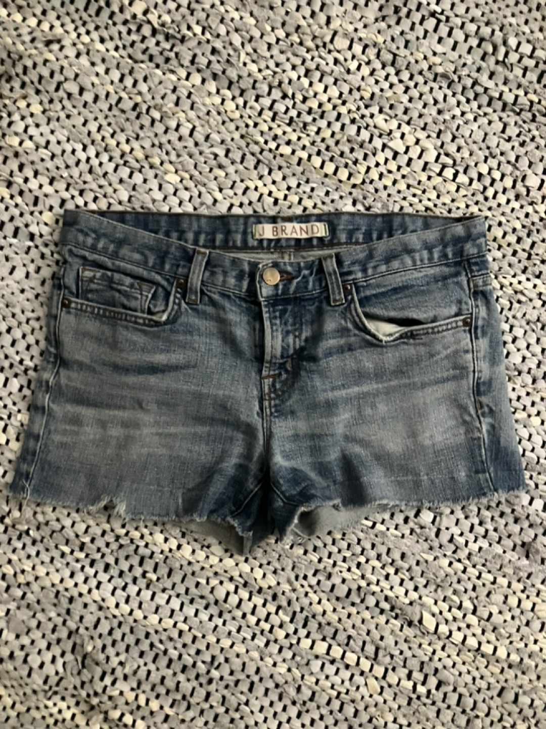 J Brand cut off Jean shorts size 28 💰 thumbnail