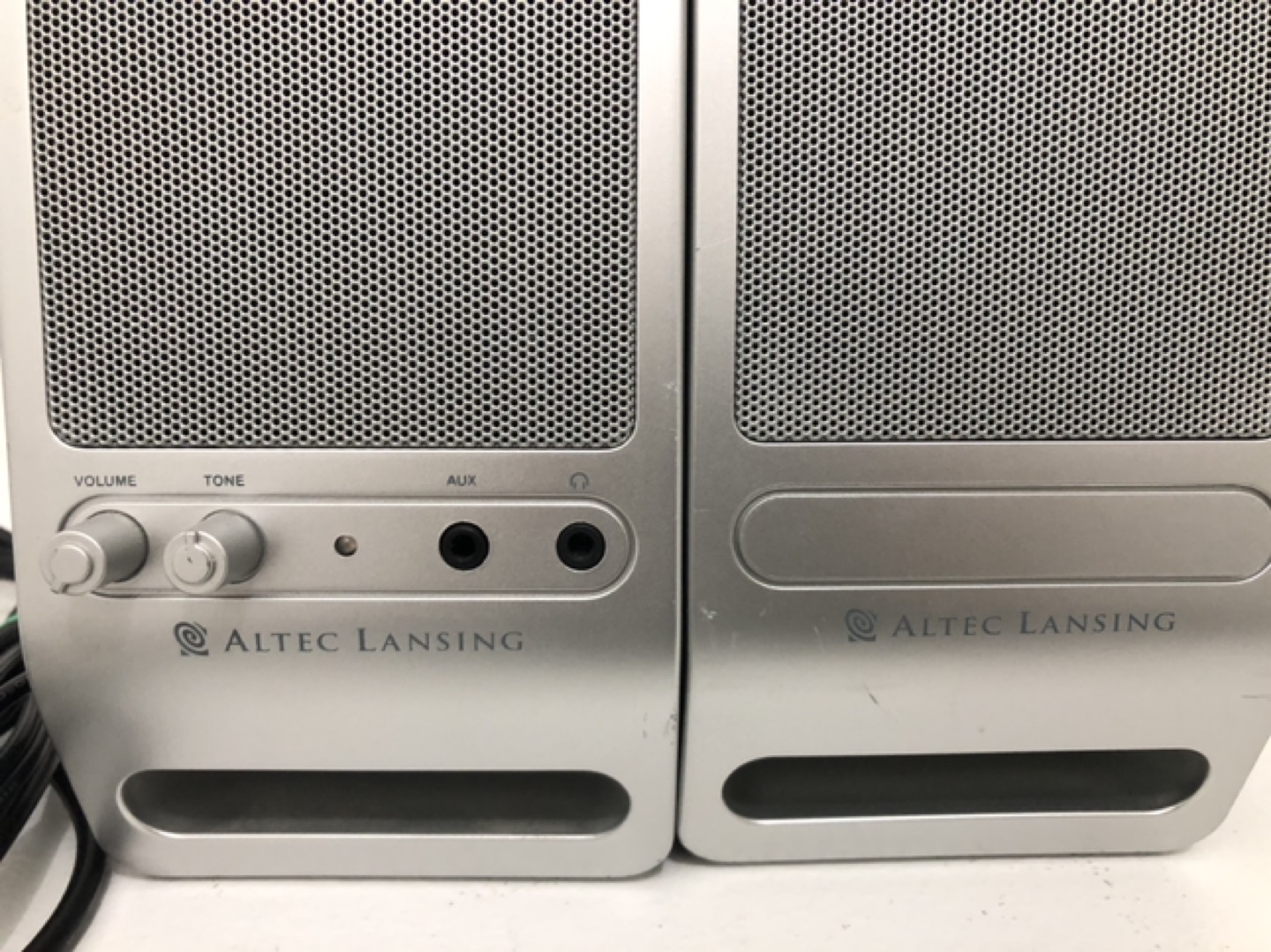 ALTEC LANSING powered audio system speaker VS2320@downtown image indicator(4)