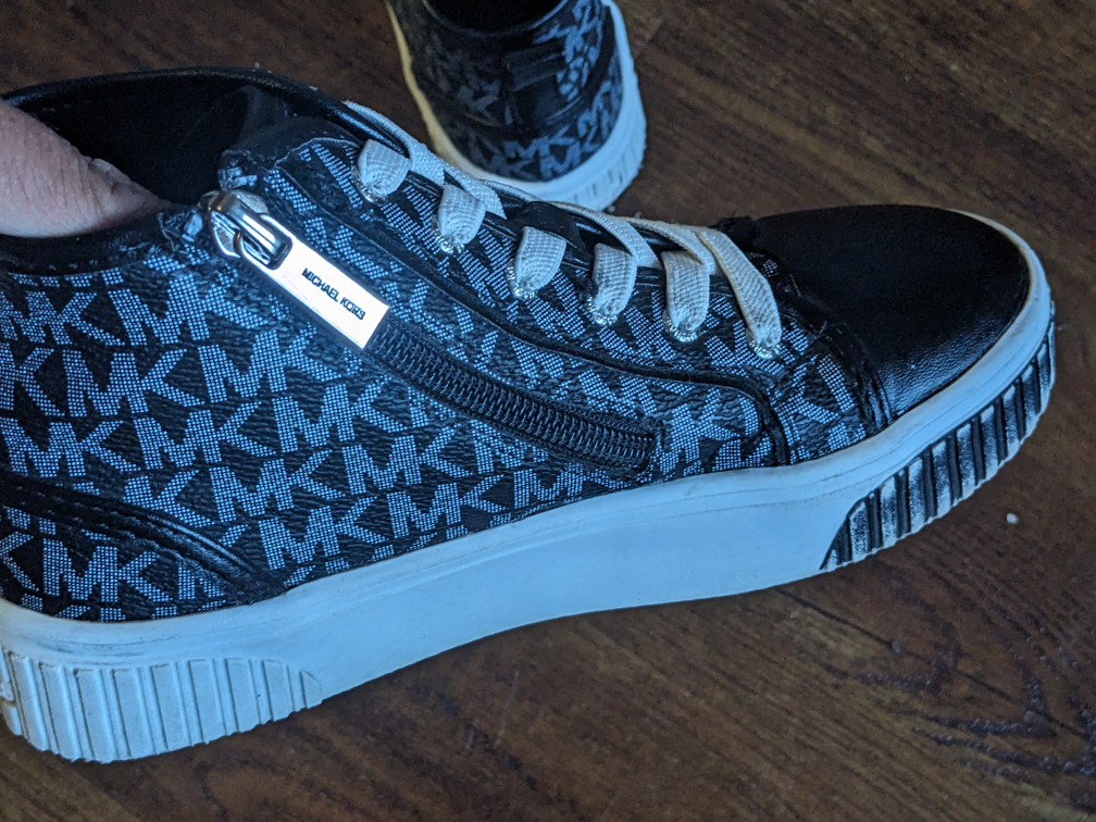 Big Kid high tops size 1 $25 OBO - photo 5
