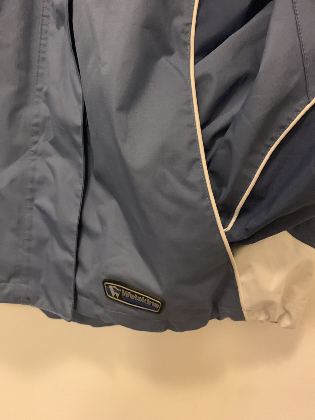 Rain jacket 2000s style image indicator(5)
