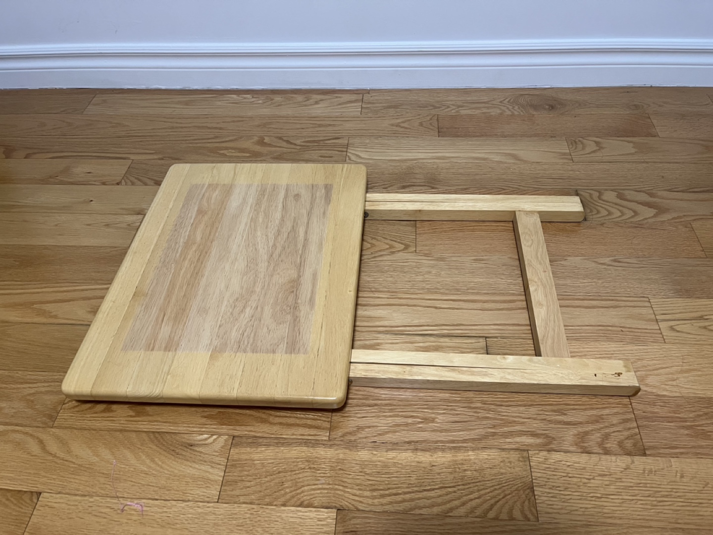 Solid wood foldable tray table - photo 2