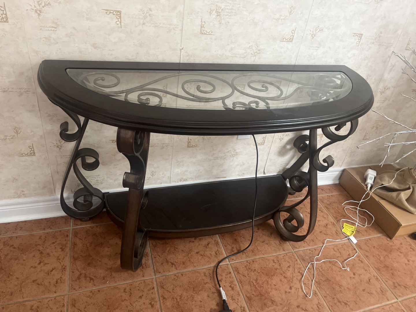 Table thumbnail